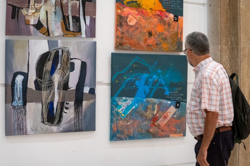 Vernisaj Scoala de la Bistrita - Galeriile de Arta ale Academiei Române